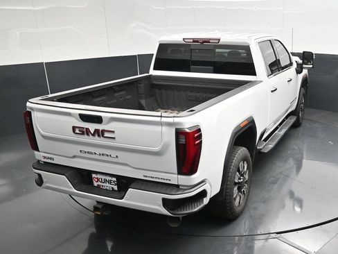 Used 2025 GMC Sierra 2500 Denali AWD/4WD image 47