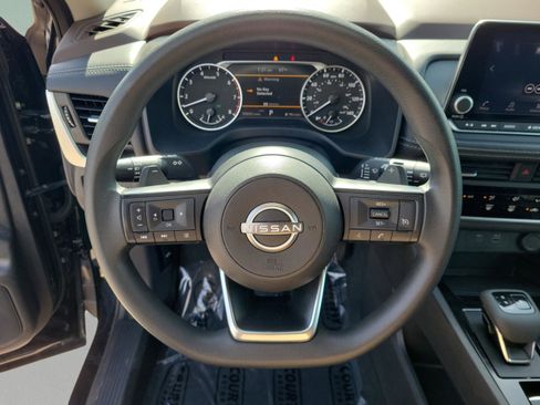 Certified 2023 Nissan Rogue S image 19