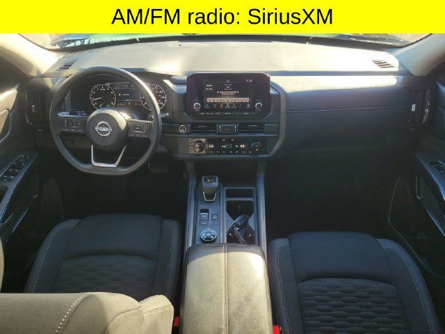 Used 2024 Nissan Pathfinder S AWD/4WD image 8