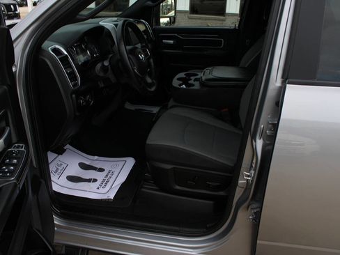 Used 2024 RAM 2500 Big Horn w/ Bed Utility Group image 12