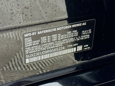 Used 2024 BMW X5 xDrive40i w/ M Sport Package image 32