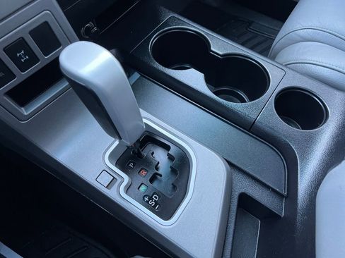 Used 2014 Toyota Sequoia Limited image 14