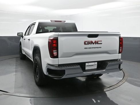 Used 2024 GMC Sierra 1500 Pro w/ Convenience Package image 8
