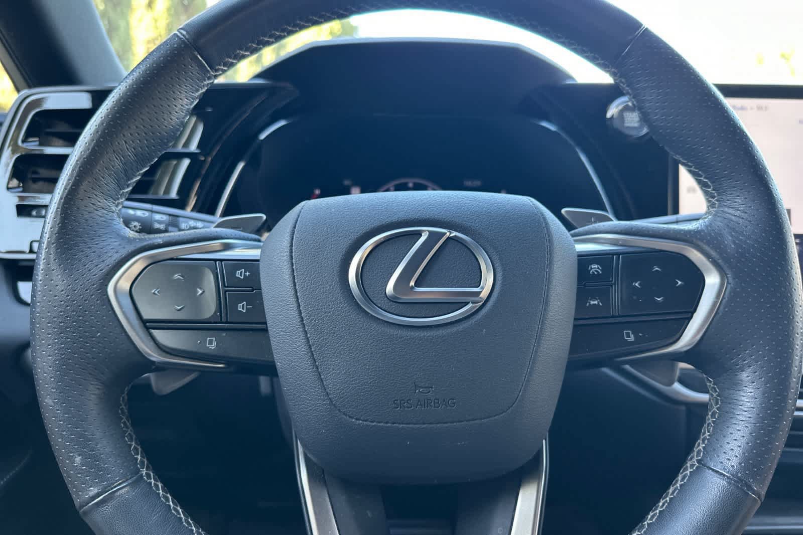Used 2023 Lexus RX 350 F Sport AWD/4WD image 25