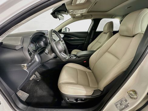Used 2025 MAZDA CX-30 AWD 2.5 S w/ Preferred Package image 13