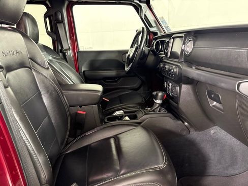 Used 2022 Jeep Wrangler Unlimited Sahara image 13