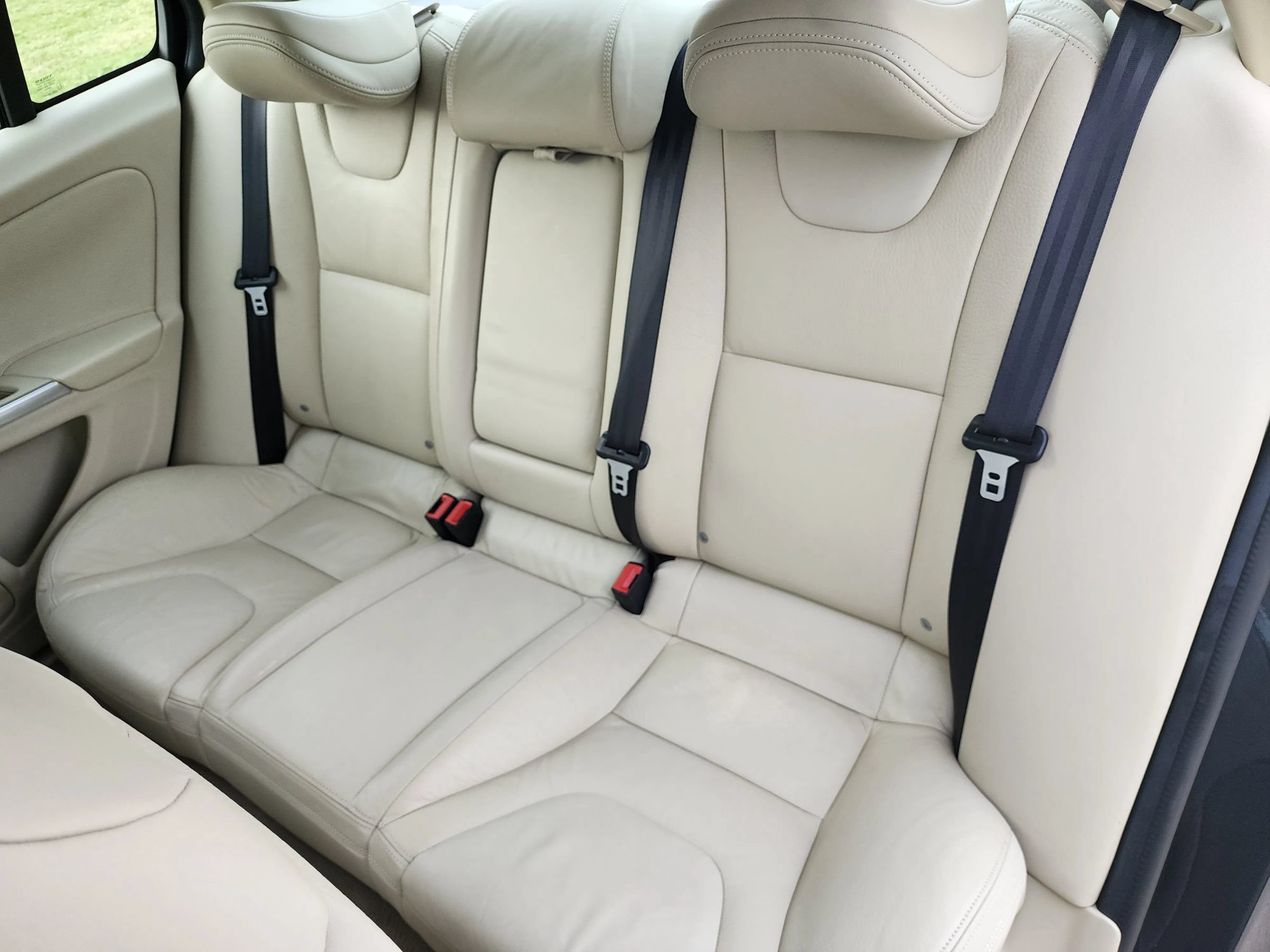 Used 2012 Volvo S60 T5 FWD image 5