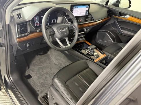 Used 2023 Audi Q5 2.0T Premium Plus w/ Premium Plus Package image 10