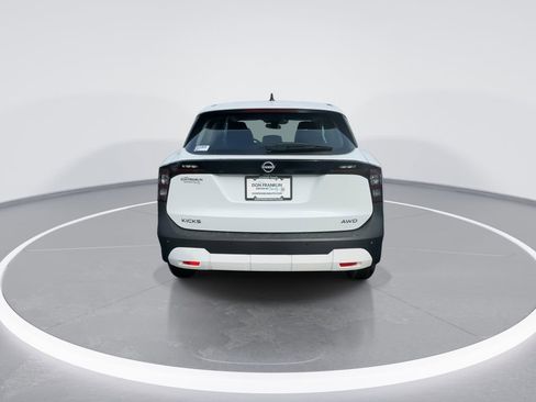 New 2026 Nissan Kicks S image 7