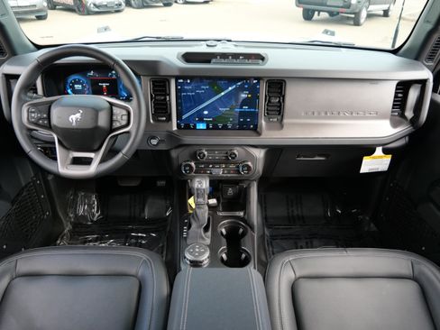 Used 2026 Ford Bronco Big Bend w/ Black Diamond Package AWD/4WD image 10