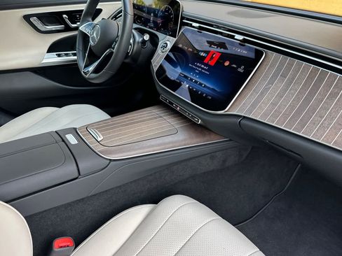 Certified 2025 Mercedes-Benz E 350 Sedan image 14