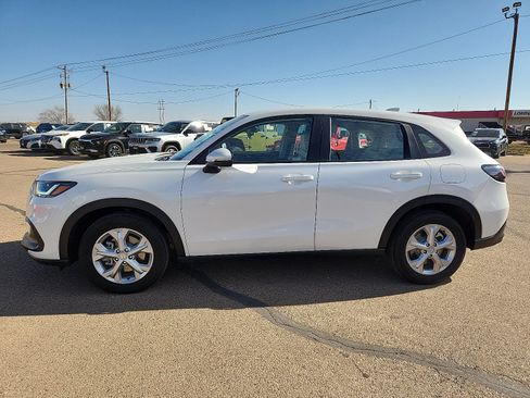Used 2025 Honda HR-V LX image 2