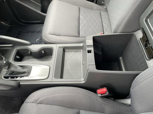 Used 2025 Nissan Frontier SV w/ SV Convenience Package image 22