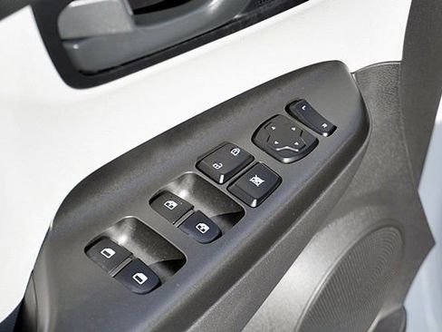 Certified 2023 Hyundai Kona SEL AWD/4WD image 23
