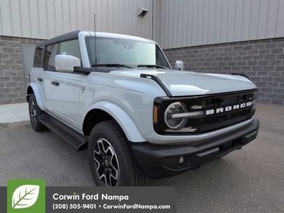 New 2026 Ford Bronco Outer Banks