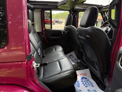 Used 2024 Jeep Wrangler Unlimited Rubicon 392 image 61