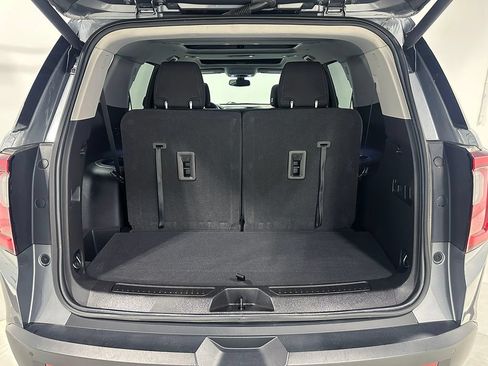 Used 2020 GMC Acadia AT4 AWD/4WD image 5