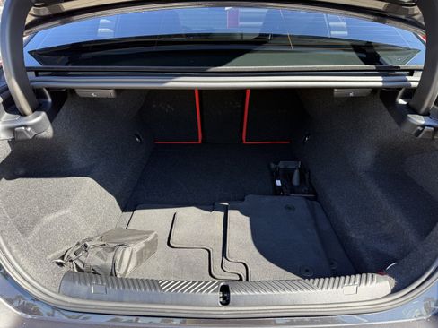 Used 2026 BMW M5 w/ Carbon Package image 27