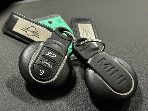 Used 2024 MINI Cooper S image 47