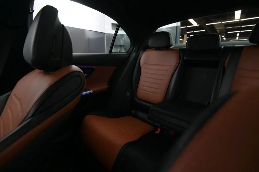 Used 2023 Mercedes-Benz C 43 AMG 4MATIC Sedan image 39