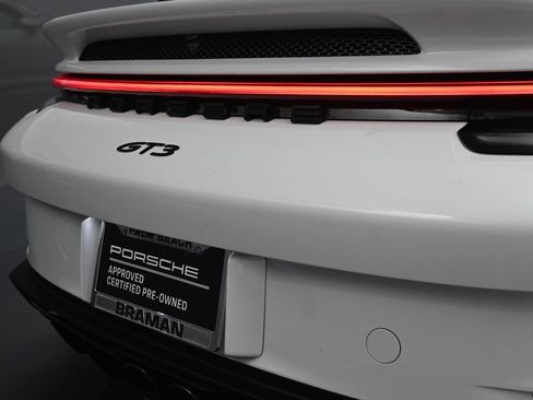 Certified 2022 Porsche 911 GT3 image 28