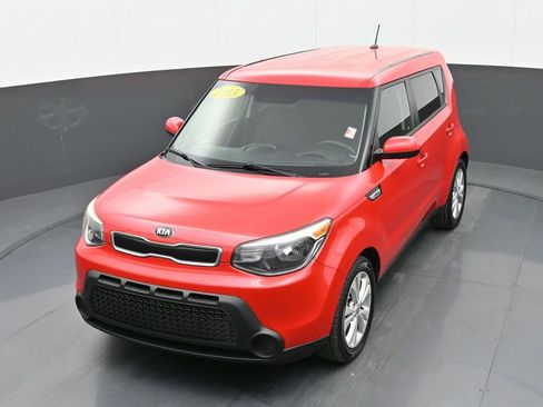 Used 2015 Kia Soul + image 37