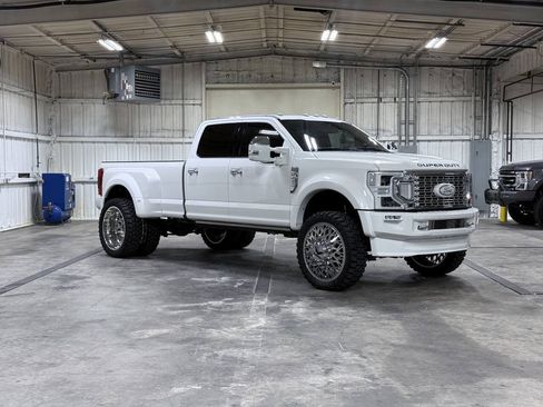 Used 2022 Ford F450 King Ranch w/ King Ranch Ultimate Package AWD/4WD image 1