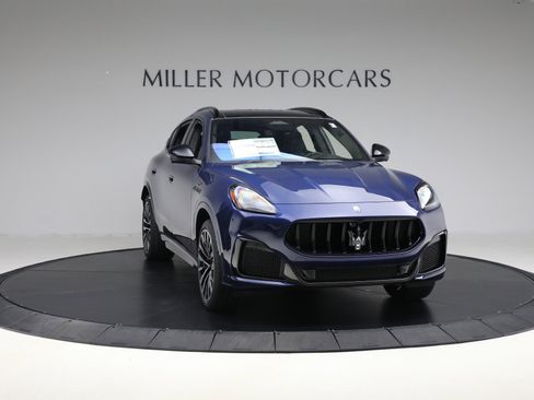 New 2025 Maserati Grecale Trofeo image 12