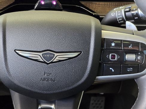 Used 2025 Genesis GV80 2.5T Prestige image 17