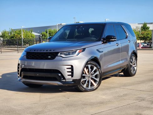 Used 2025 Land Rover Discovery Dynamic SE AWD/4WD image 1