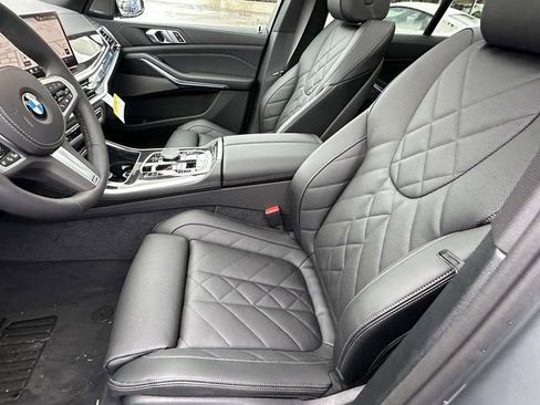 New 2026 BMW X5 xDrive40i w/ M Sport Package image 14