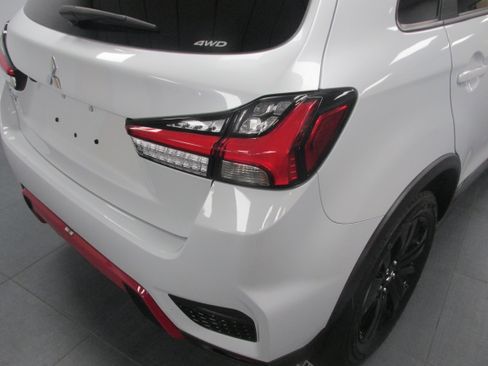 Used 2024 Mitsubishi Outlander Sport Ralliart AWD/4WD image 12