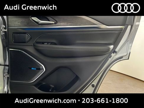 Used 2024 Jeep Grand Cherokee Overland w/ Trailer Tow Package AWD/4WD image 14