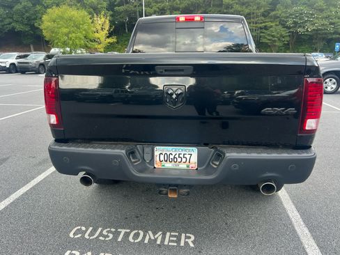 Used 2019 RAM 1500 Warlock AWD/4WD image 9