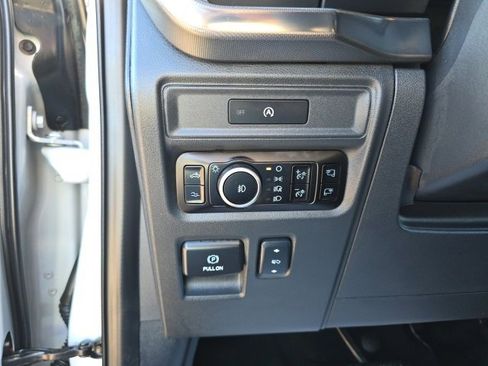 Used 2025 Ford F150 Raptor image 25