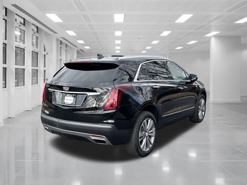 Certified 2025 Cadillac XT5 Premium Luxury image 5