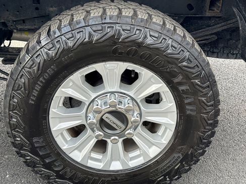 Used 2020 Ford F250 XL w/ STX Appearance Package image 12