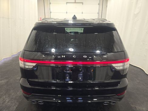 Used 2025 Lincoln Aviator Reserve w/ Equipment Group 201A image 5