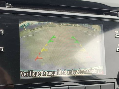 Used 2016 Nissan Rogue S image 12