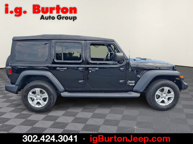 Used 2018 Jeep Wrangler Unlimited Sport S AWD/4WD image 7