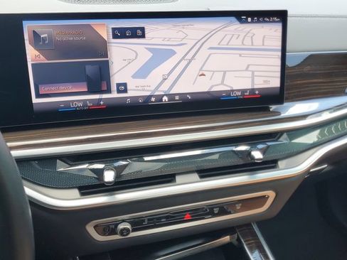 Used 2026 BMW X5 xDrive40i AWD/4WD image 28