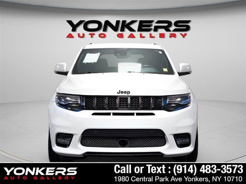 Used 2021 Jeep Grand Cherokee SRT image 15