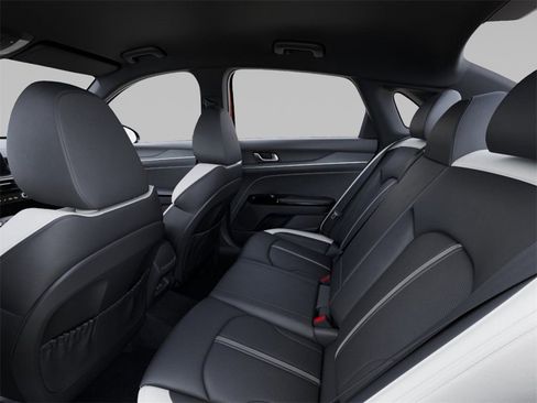 New 2026 Kia K5 GT-Line image 18