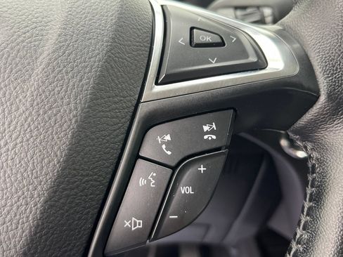 Used 2022 Ford Edge SEL AWD/4WD image 21