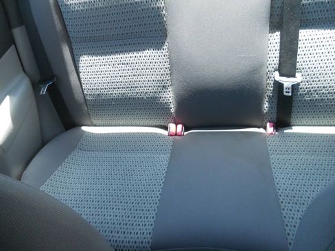 Used 2006 Ford Focus SES FWD image 34