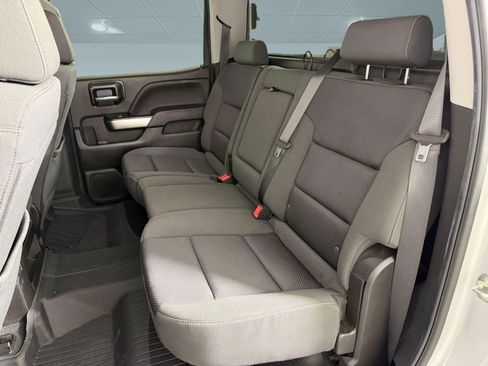 Used 2018 Chevrolet Silverado 1500 LT w/ All Star Edition RWD image 12
