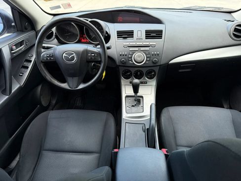 Used 2010 MAZDA MAZDA3 i Touring FWD image 12