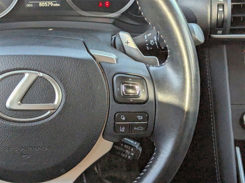 Used 2019 Lexus IS 300 image 17