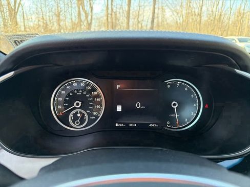 Used 2026 Genesis G70 2.5T image 22