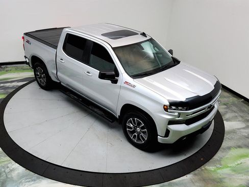 Used 2020 Chevrolet Silverado 1500 RST AWD/4WD image 31